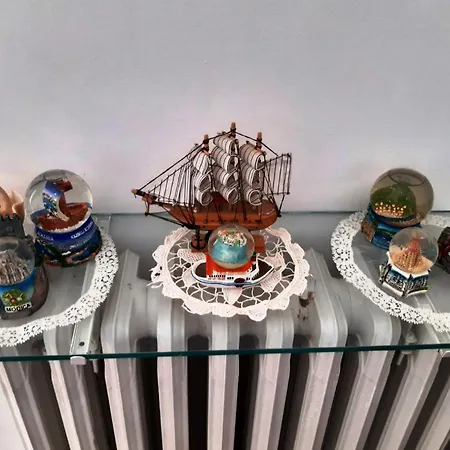 City Overlook B&B *
